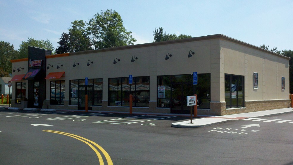 More Photos Of 30 Lafayette Sq, Vernon Freestanding For Lease