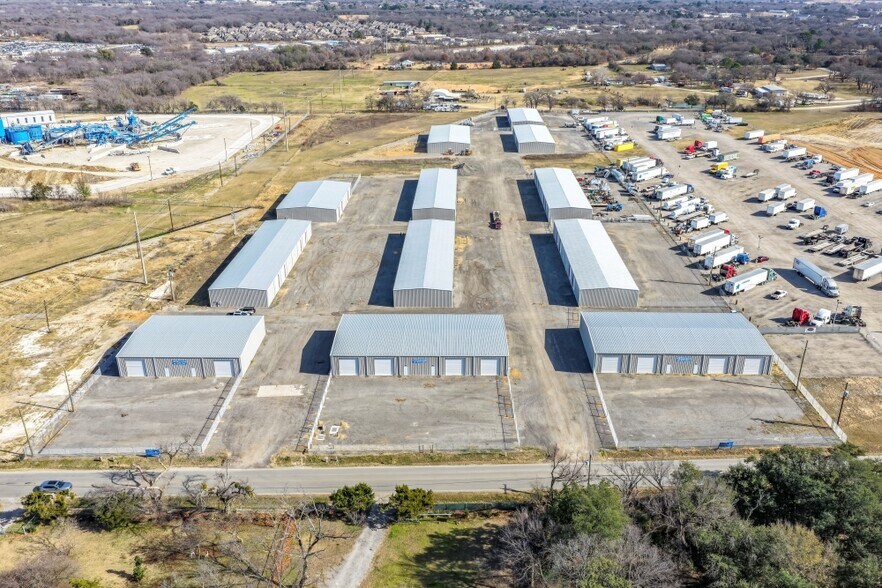More Photos Of 5640 Eden Rd, Kennedale Unknown For Lease
