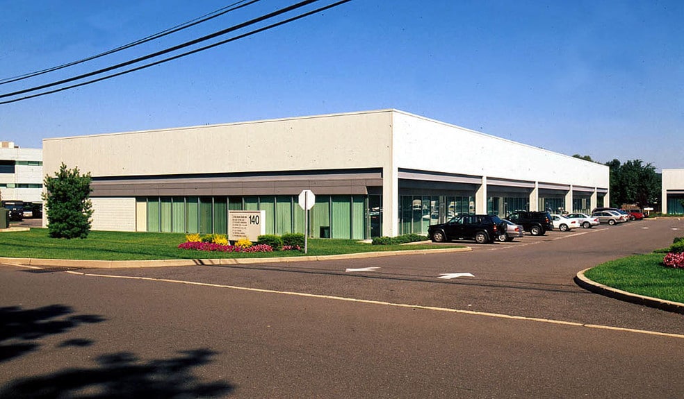 Primary Photo Of 140 Commerce Way, Totowa Light Distribution For Lease