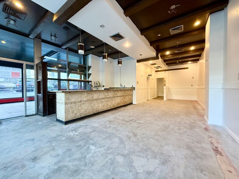 More Photos Of 1270 W Peachtree St NW, Atlanta Multifamily For Sale