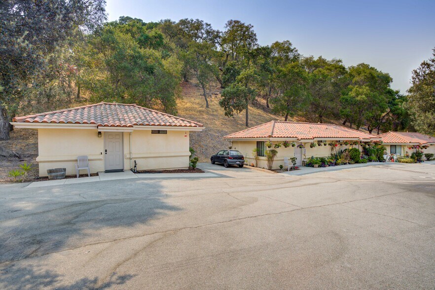 More Photos Of 4900 San Palo Rd, Atascadero Apartments For Sale