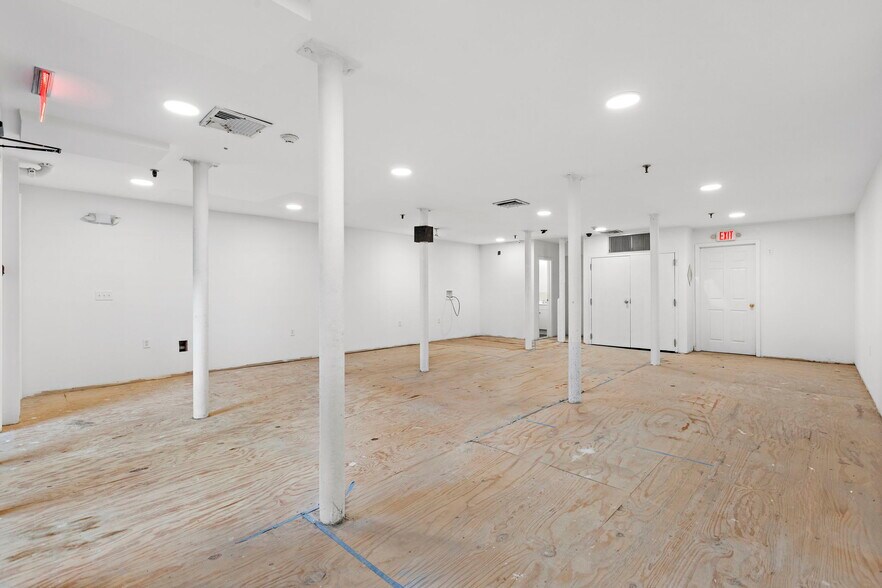 More Photos Of 225 Washington St, Hoboken Storefront Retail Residential For Sale