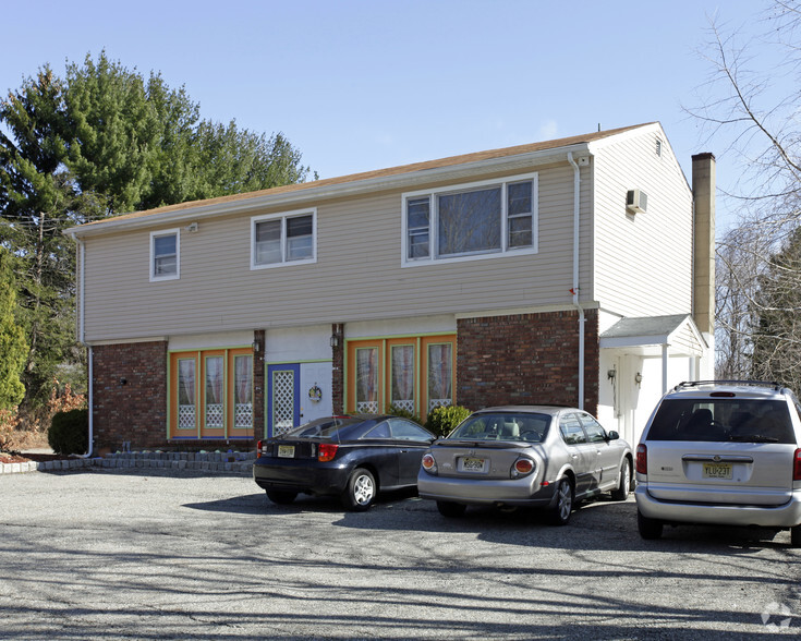 Primary Photo Of 5554 Berkshire Valley Rd, Oak Ridge Office For Lease