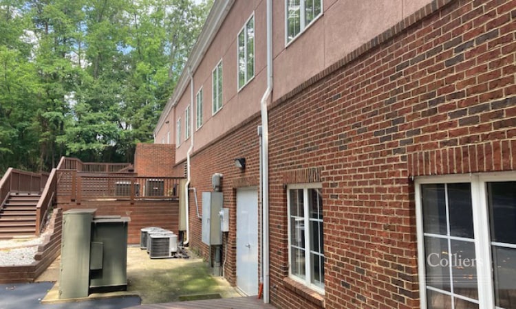 More Photos Of 1431 S Highway101, Greer Medical For Sale