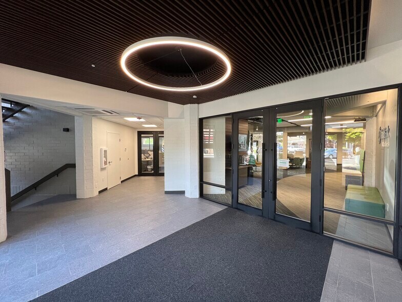 More Photos Of 300 Ellsworth St SW, Albany Bank For Sale