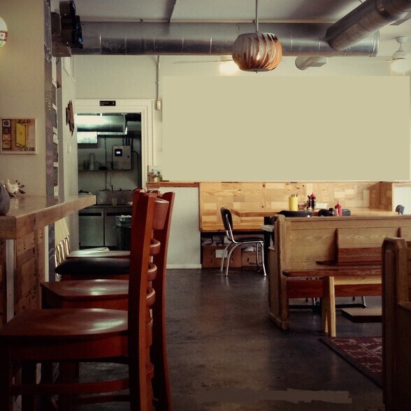 More Photos Of 117 Martin Luther King Ave, Saint Augustine Restaurant For Lease