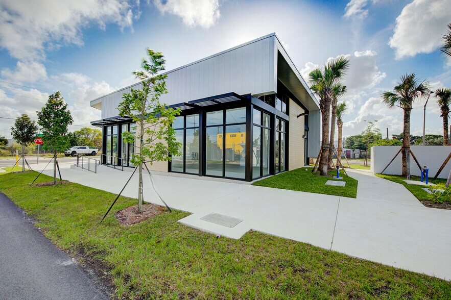 More Photos Of 17800 W Cleveland Ave, Miami Industrial For Lease