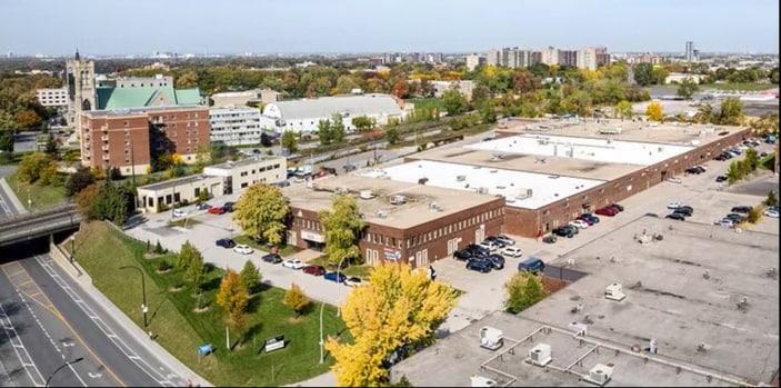 More Photos Of 395 Av Sainte-Croix, Montréal Warehouse For Lease