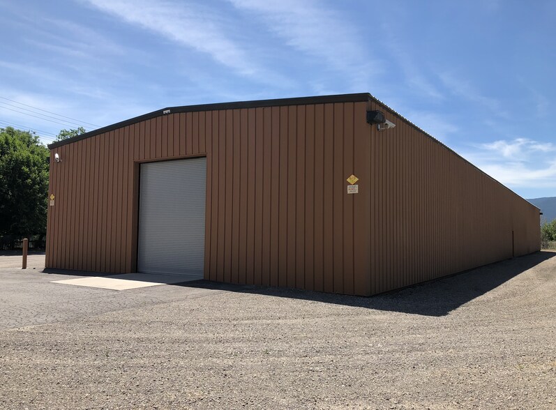 More Photos Of 699-970 Riverside Dr, Susanville Warehouse For Lease