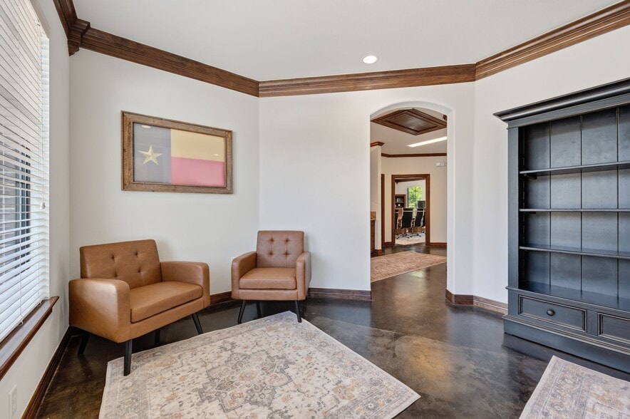 More Photos Of 1117 Glade Rd, Colleyville Medical For Sale