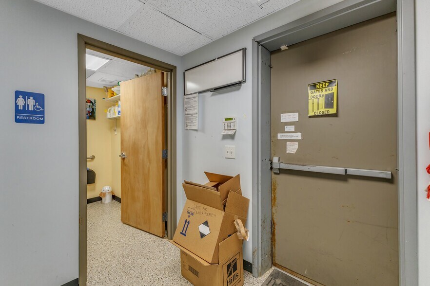 More Photos Of 141 E Main St, Youngsville Medical For Sale
