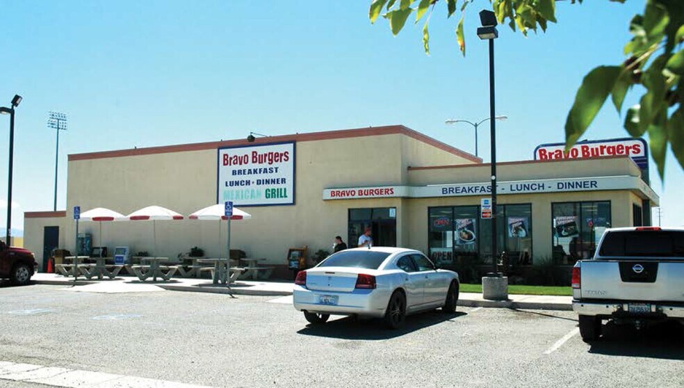 More Photos Of 16880 Sportsman Ctr, Adelanto General Retail For Lease