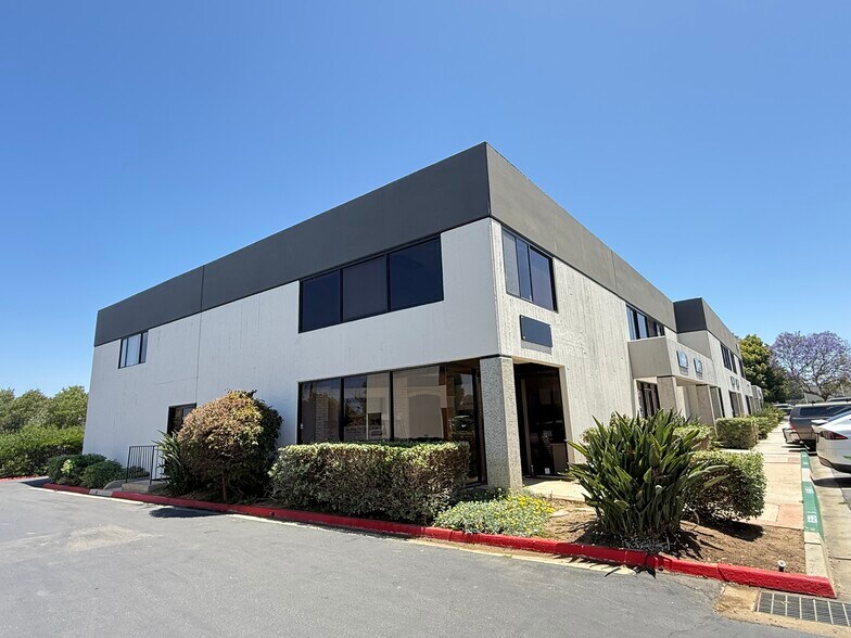 More Photos Of 5731 Palmer Way, Carlsbad Research And Development For Lease