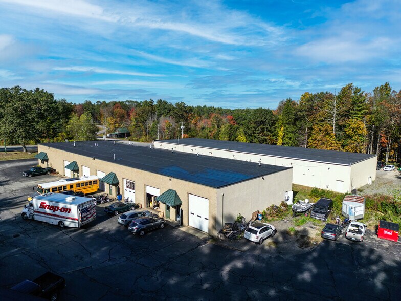More Photos Of 189 Route 125, Brentwood Unknown For Lease