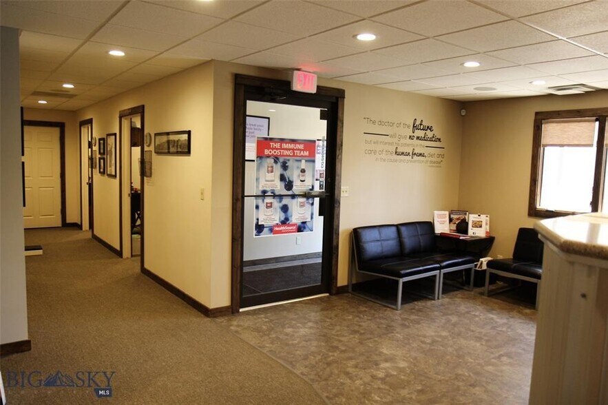 More Photos Of 1554 Harrison Ave, Butte Office For Sale