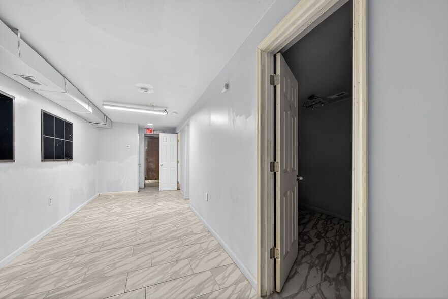 More Photos Of 1601 Montello Ave NE, Washington Storefront For Lease