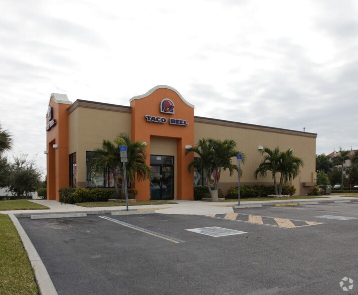 More Photos Of 11290 Summerlin Square Dr, Fort Myers Fast Food For Sale