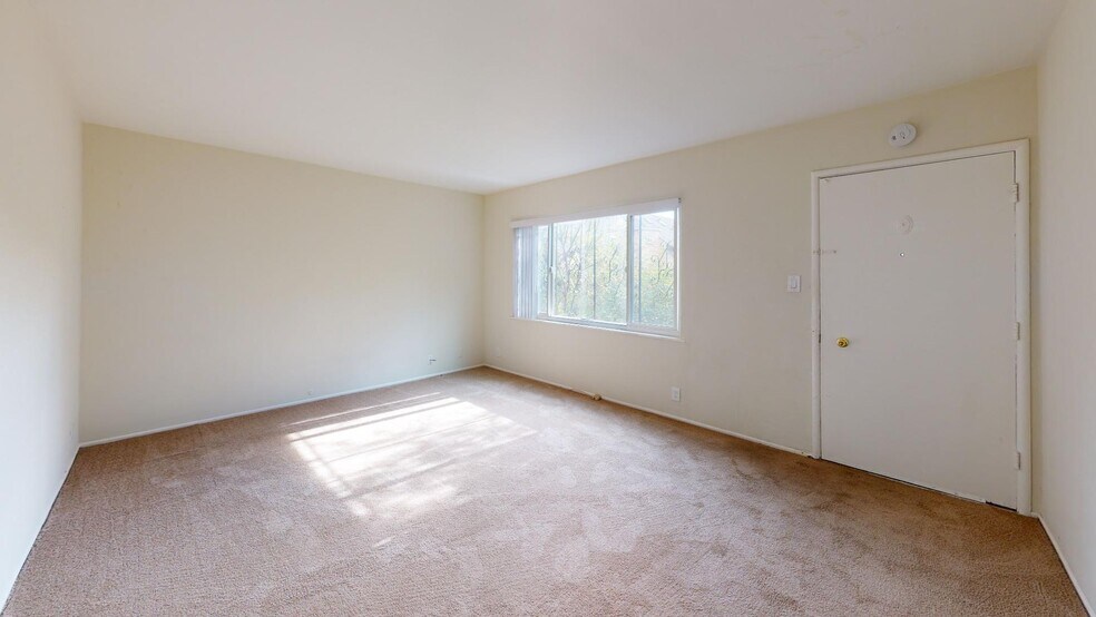 More Photos Of 3464 Champion St, Oakland Apartments For Sale