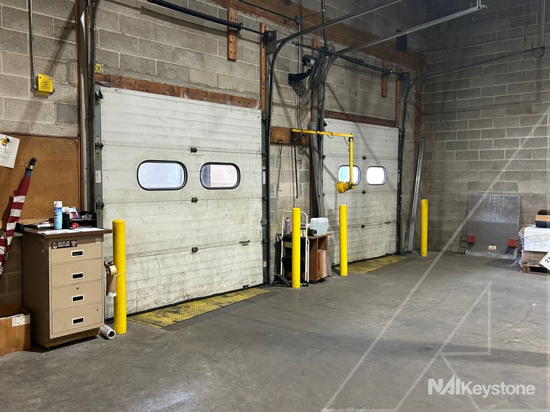 More Photos Of 475 Riverfront Dr, Reading Manufacturing For Lease