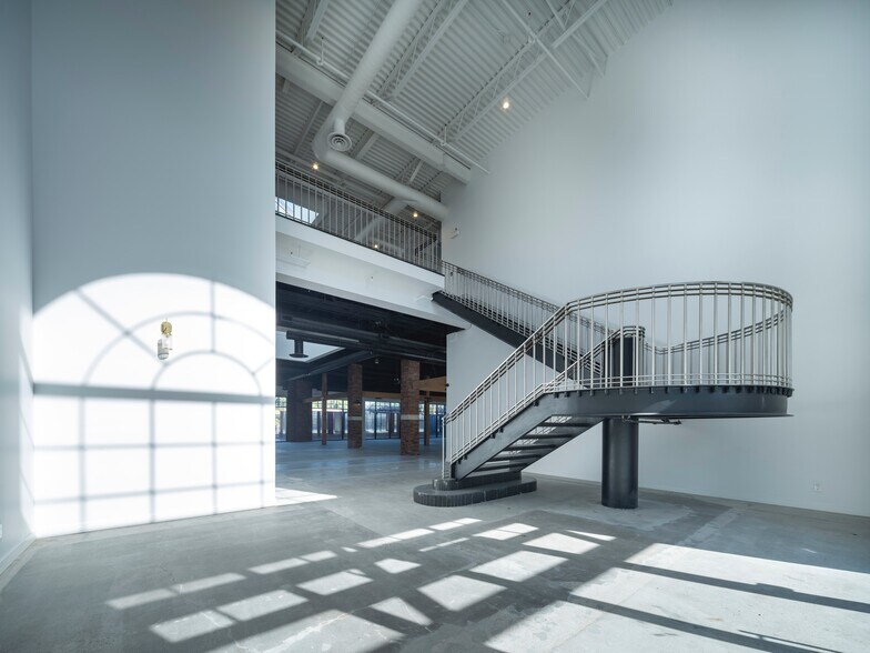 More Photos Of 2650-2672 St. Clair Ave W, Toronto Freestanding For Sale