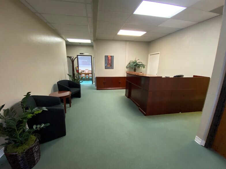 More Photos Of 706-724 5th St, Davis Office For Lease
