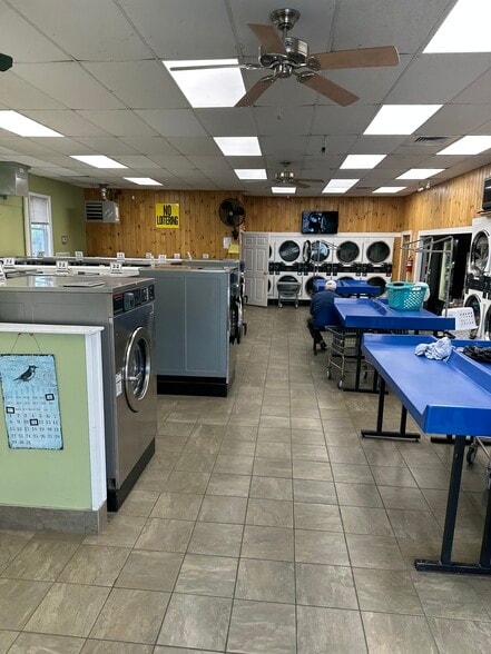 More Photos Of 80-88 Elm St, Waterville Apartments For Sale