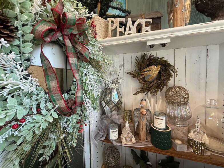 More Photos Of 111 S Fifth St, Walworth Fast Food For Sale