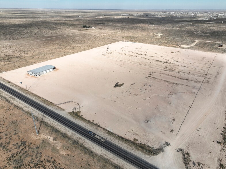 More Photos Of 5268/5450 N FM 866, Odessa Warehouse For Sale