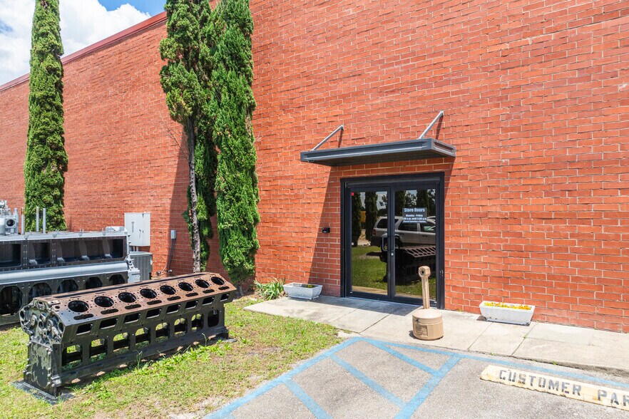 More Photos Of 3150 Charleston Hwy, West Columbia Warehouse For Lease