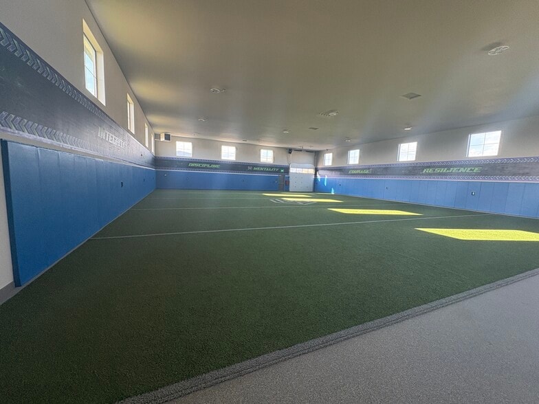 More Photos Of 726 Creative Way, Post Falls Warehouse For Lease