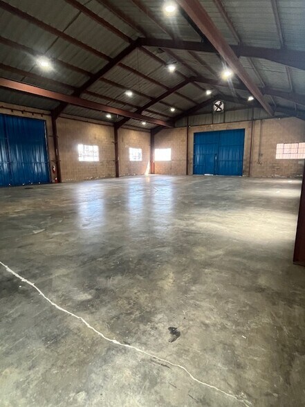 More Photos Of 10332 Rush St, El Monte Warehouse For Lease