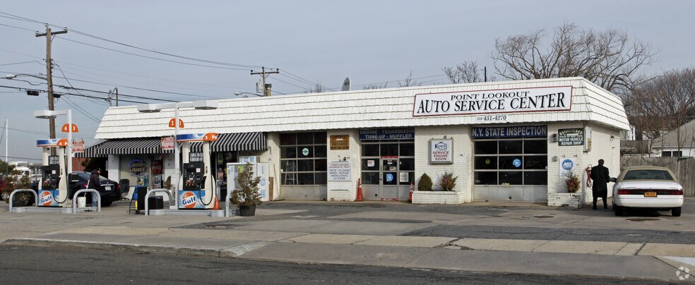 More Photos Of 12 Lido Blvd, Point Lookout Service Station For Sale