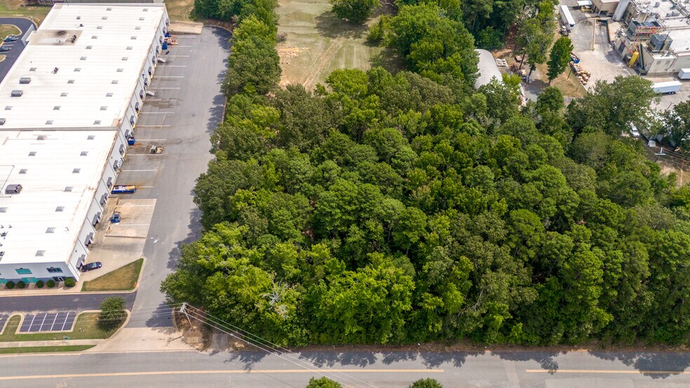 More Photos Of 6910 Dewafflebakers Ln, North Little Rock Land For Sale