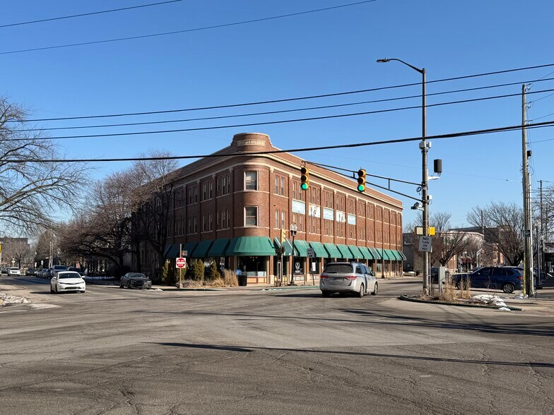 More Photos Of 615 N East St, Indianapolis General Retail For Lease
