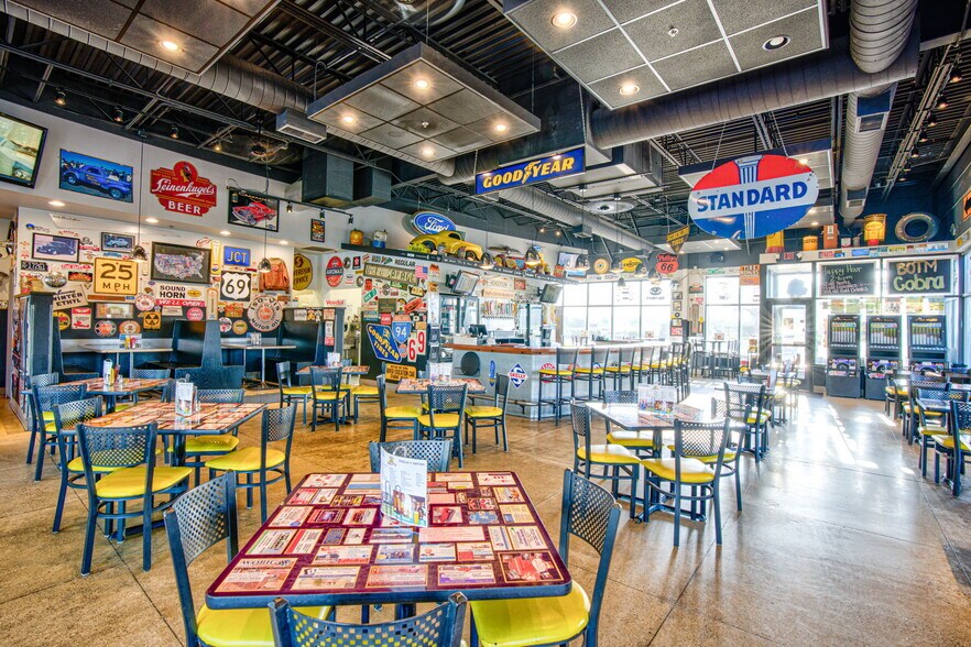 More Photos Of 4325 Maine Ave SE, Rochester Restaurant For Sale