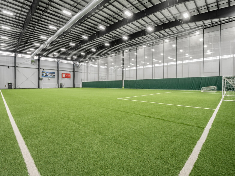 More Photos Of 3400 Grand Marais Rd E, Windsor Sports And Entertainment For Sale