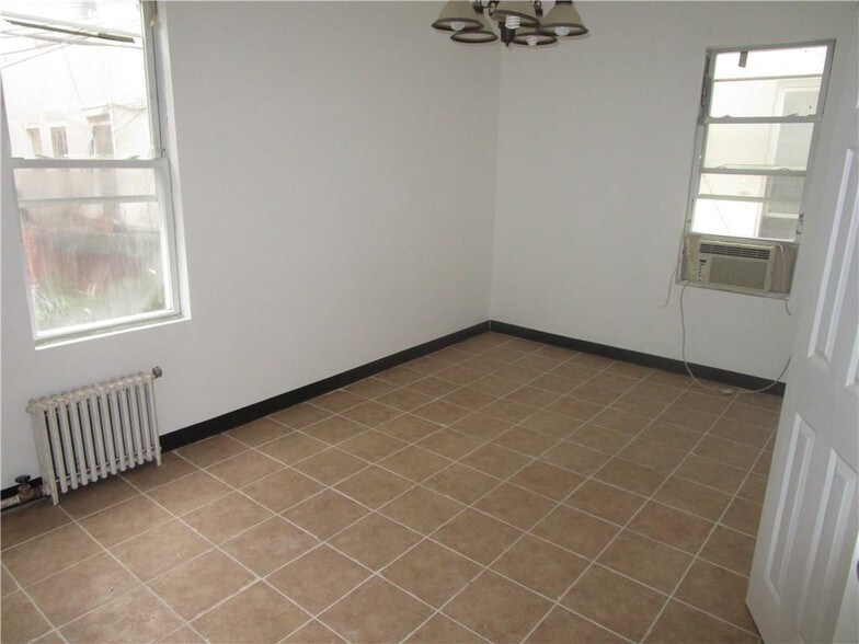 More Photos Of 3022 Brighton 8th St, Brooklyn Apartments For Sale