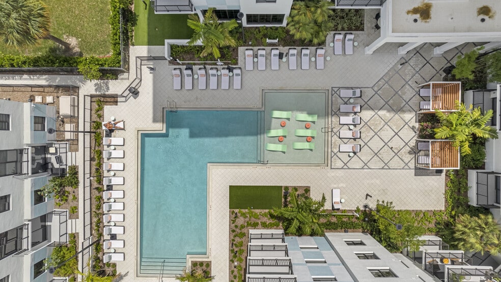 More Photos Of 609 2nd St, West Palm Beach Apartments For Lease