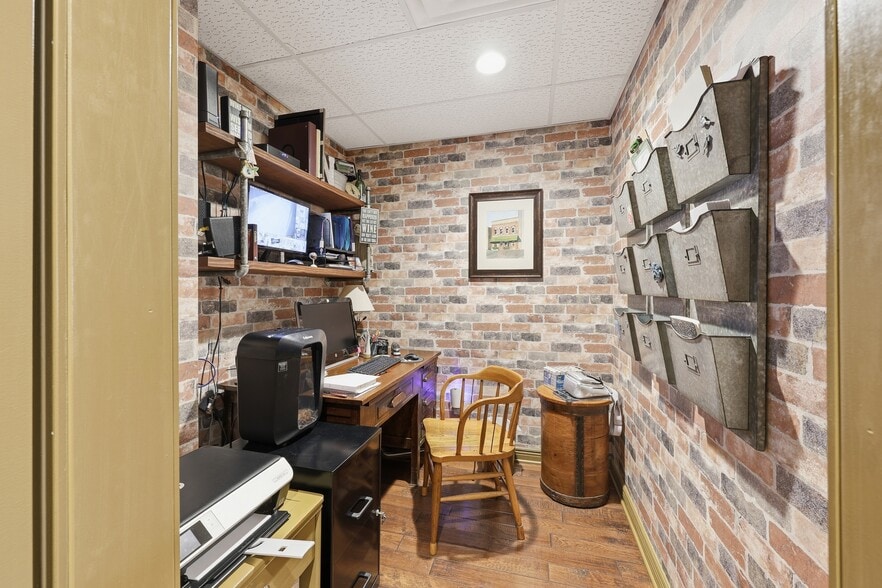More Photos Of 219 S Sandusky Ave, Bucyrus Storefront Retail Residential For Sale