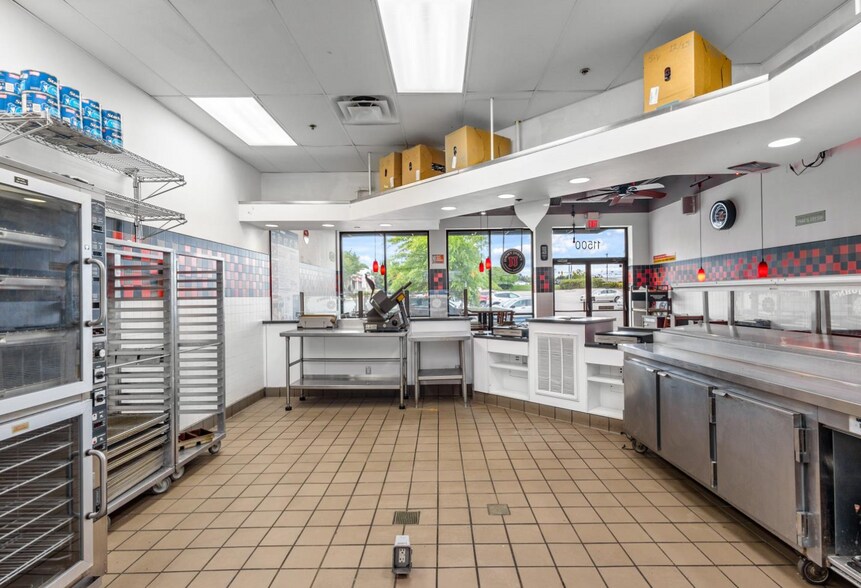 More Photos Of 11500 Midlothian Tpke, Richmond General Retail For Sale