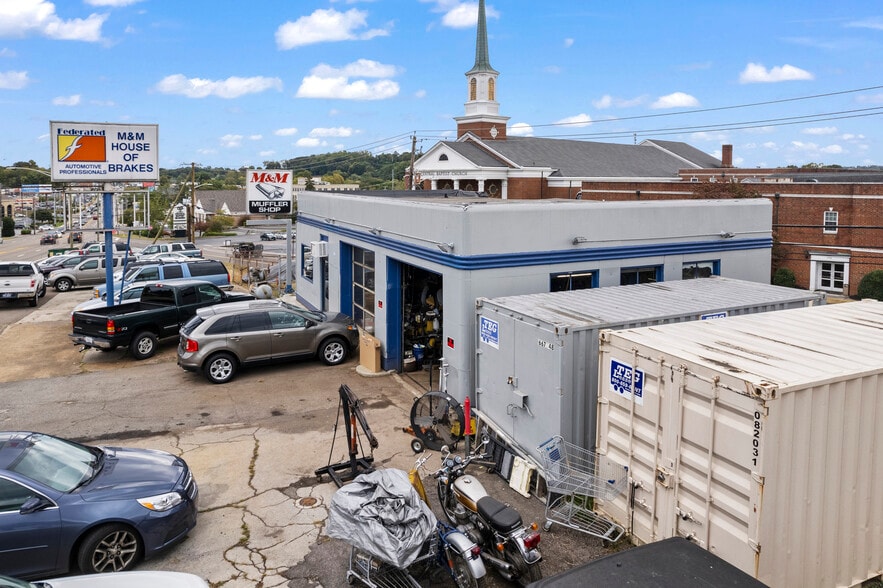 More Photos Of 6212 Kingston Pike, Knoxville Auto Repair For Sale