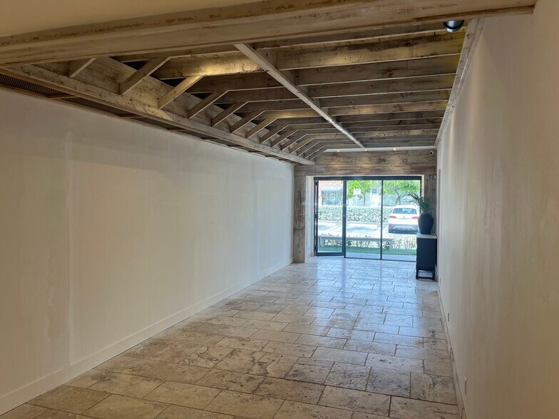 More Photos Of 3700 S Dixie Hwy, West Palm Beach Storefront Retail Office For Lease