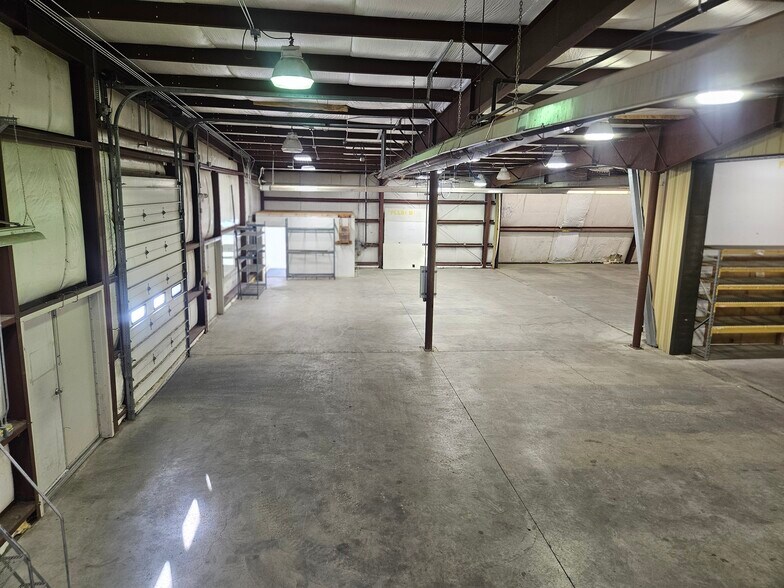 More Photos Of 88 Life Link Way, Bozeman Warehouse For Sale