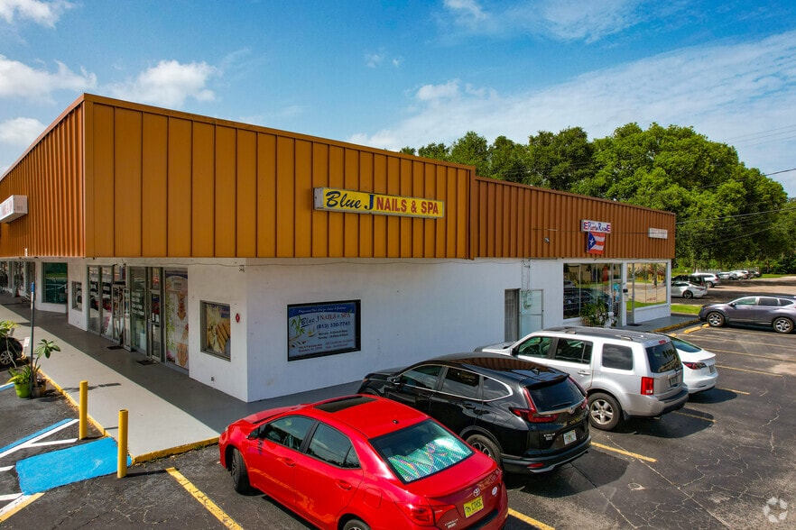 More Photos Of 101 W Morgan St, Brandon General Retail For Lease