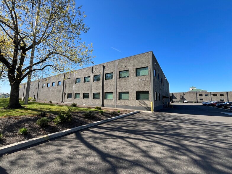 Primary Photo Of 18055 NE San Rafael St, Portland Industrial For Sale