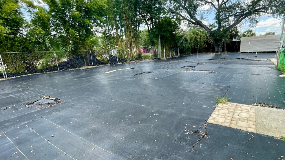 More Photos Of 5589 Lake Howell Rd, Winter Park Land For Lease
