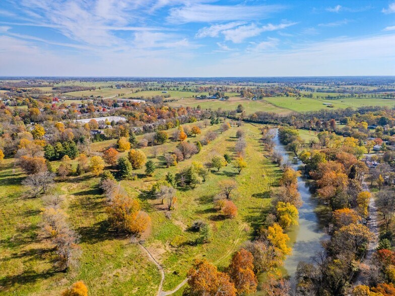 More Photos Of 38 E Main St, Paris Land For Sale