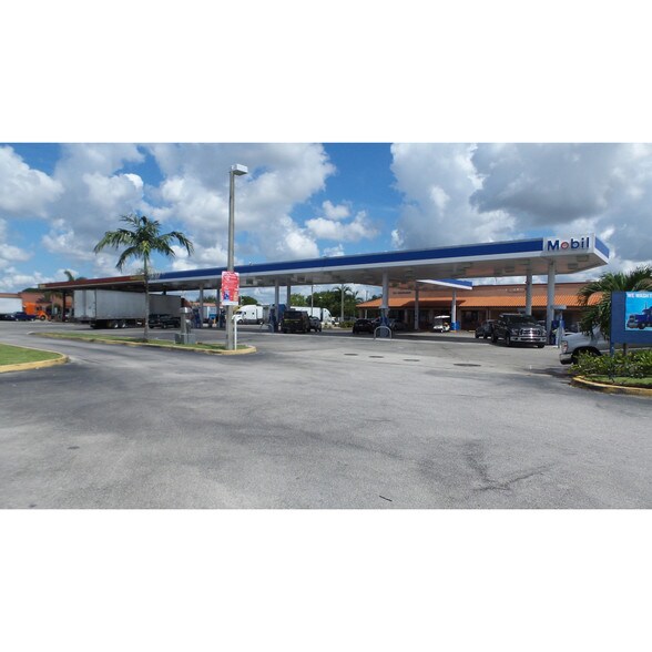 More Photos Of 2700-2798 NW 167th St, Opa Locka Unknown For Lease