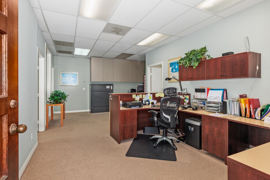 More Photos Of 4407 Manchester Ave, Encinitas Medical For Lease