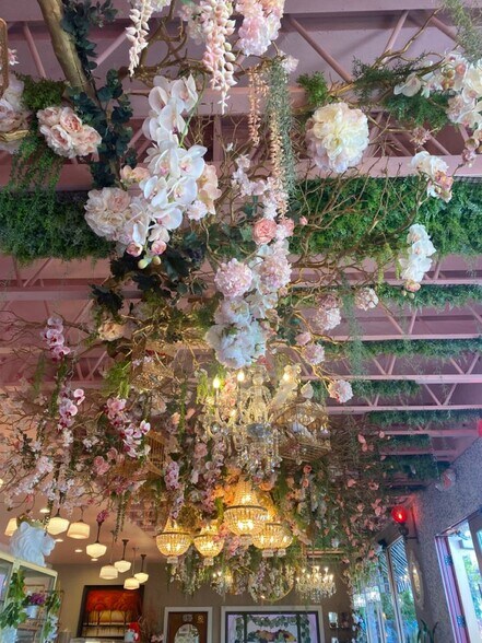 More Photos Of 923 S Bascom Ave, San Jose Restaurant For Sale